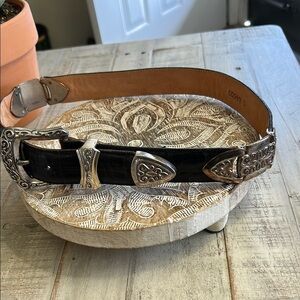 Brighton vintage 1994 LEATHER DISTRESSED LOOK  BELT